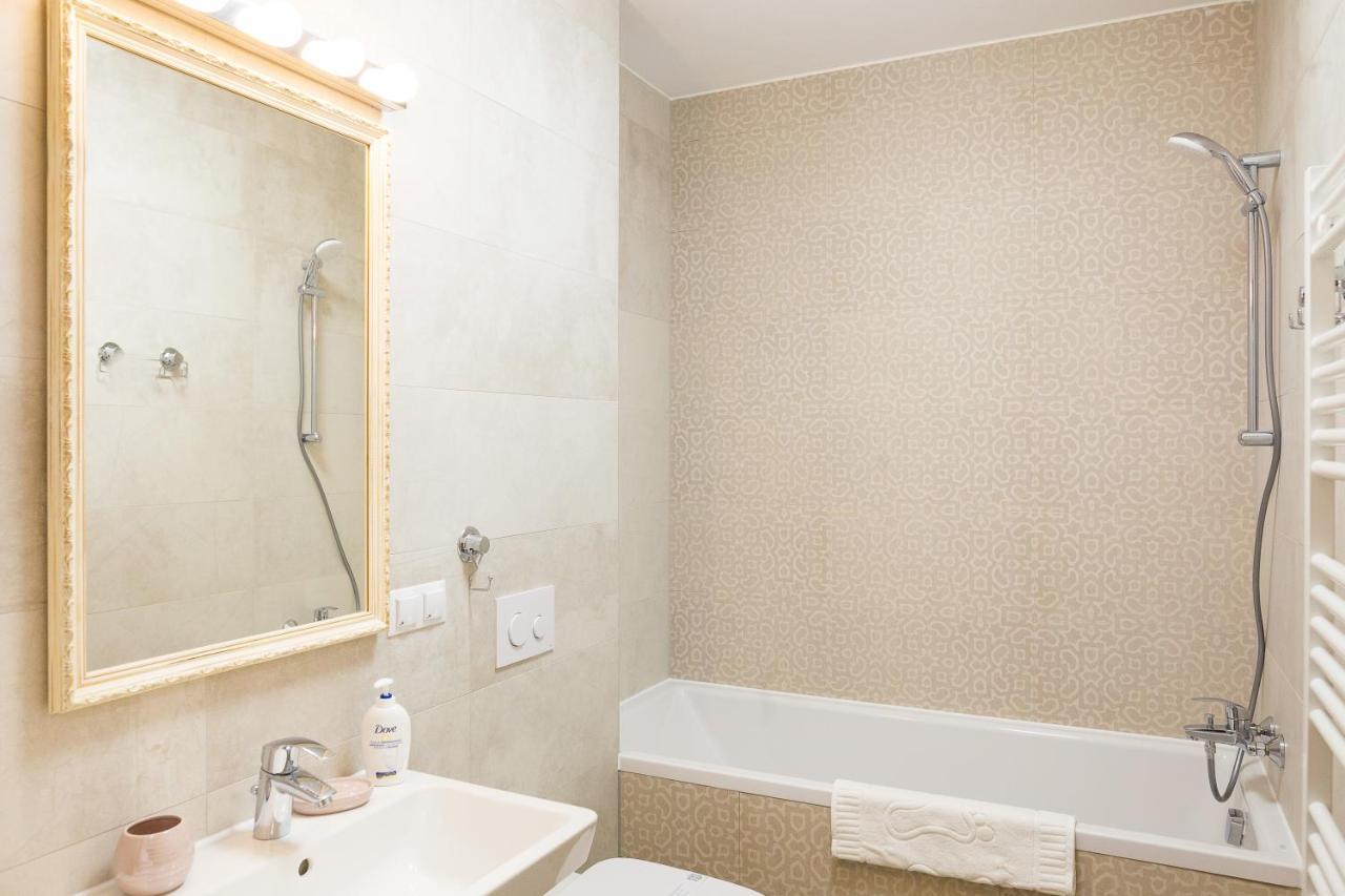 Apartament 4Tourists 2 Μπρασόβ Εξωτερικό φωτογραφία